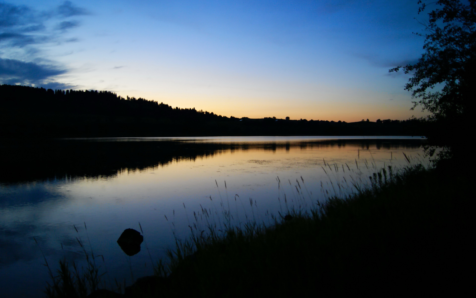 国家队配备多语种战术手册提高海外沟通效率,国家队的要求